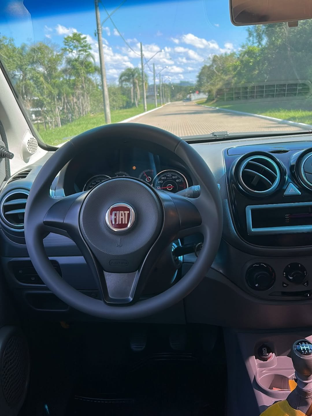 🚗 Fiat Palio Attractive 1.0 Fire Flex – Econômico, confiável e muito bem cuidado!📍 VDS Automóv(1)