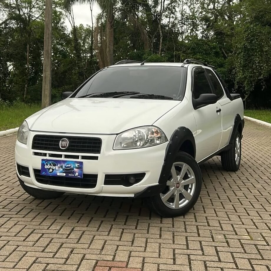🚗 Fiat Strada Working 1.4 CD 2010💪 Motor 1.4 Fire Flex - 180.000 km rodados✅ Equipado com- • M(3)