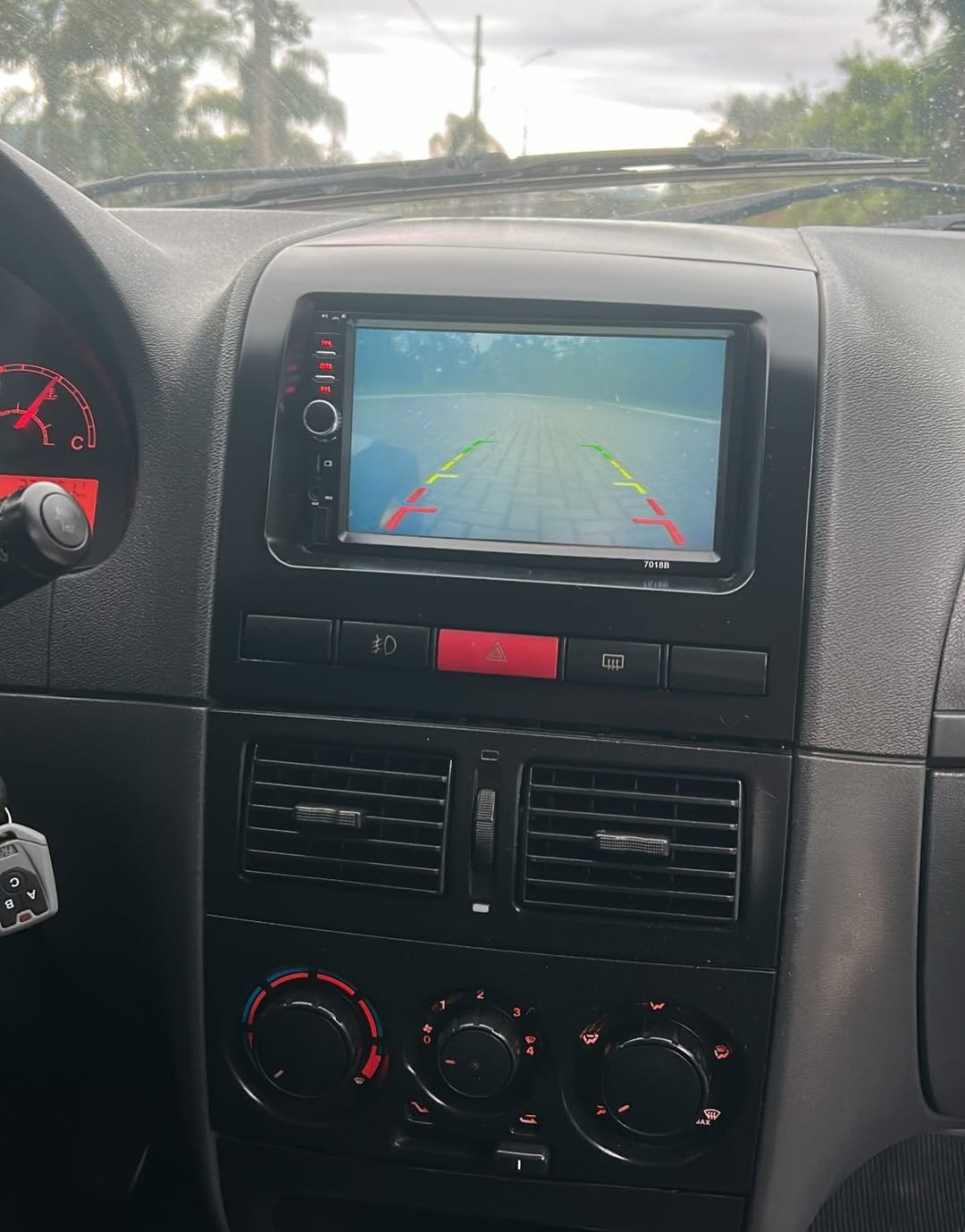 🚗 Fiat Strada Working 1.4 CD 2010💪 Motor 1.4 Fire Flex - 180.000 km rodados✅ Equipado com- • M(4)