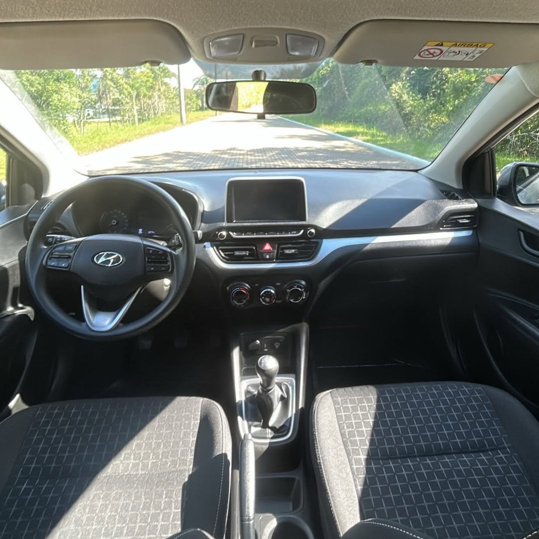 🚗 HB20 Comfort Plus 1.0 Flex – 2025 🚗✨ Apenas 9.500 km! ✨📍 VDS Automóveis – Rio do Sul - SC💎(1)