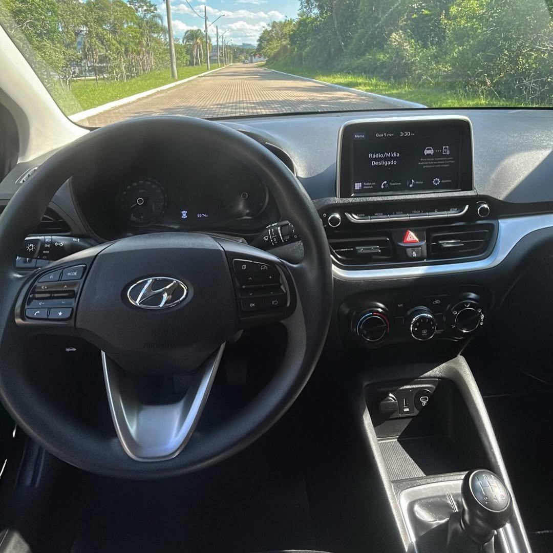 🚗 HB20 Comfort Plus 1.0 Flex – 2025 🚗✨ Apenas 9.500 km! ✨📍 VDS Automóveis – Rio do Sul - SC💎(3)