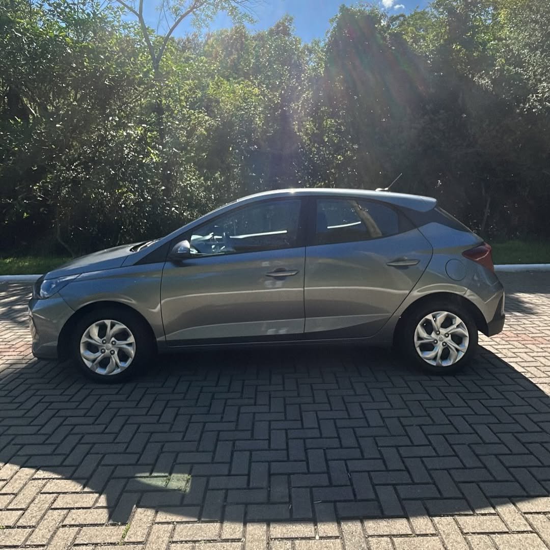 🚗 HB20 Comfort Plus 1.0 Flex – 2025 🚗✨ Apenas 9.500 km! ✨📍 VDS Automóveis – Rio do Sul - SC💎(5)